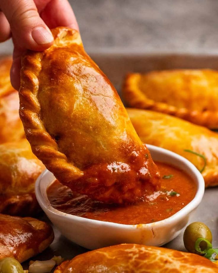 EasyPress™ Una prensa, mil recetas: empanadas, sopaipillas, tortillas, arepas, fajitas, y más listas en un solo paso 🍽️